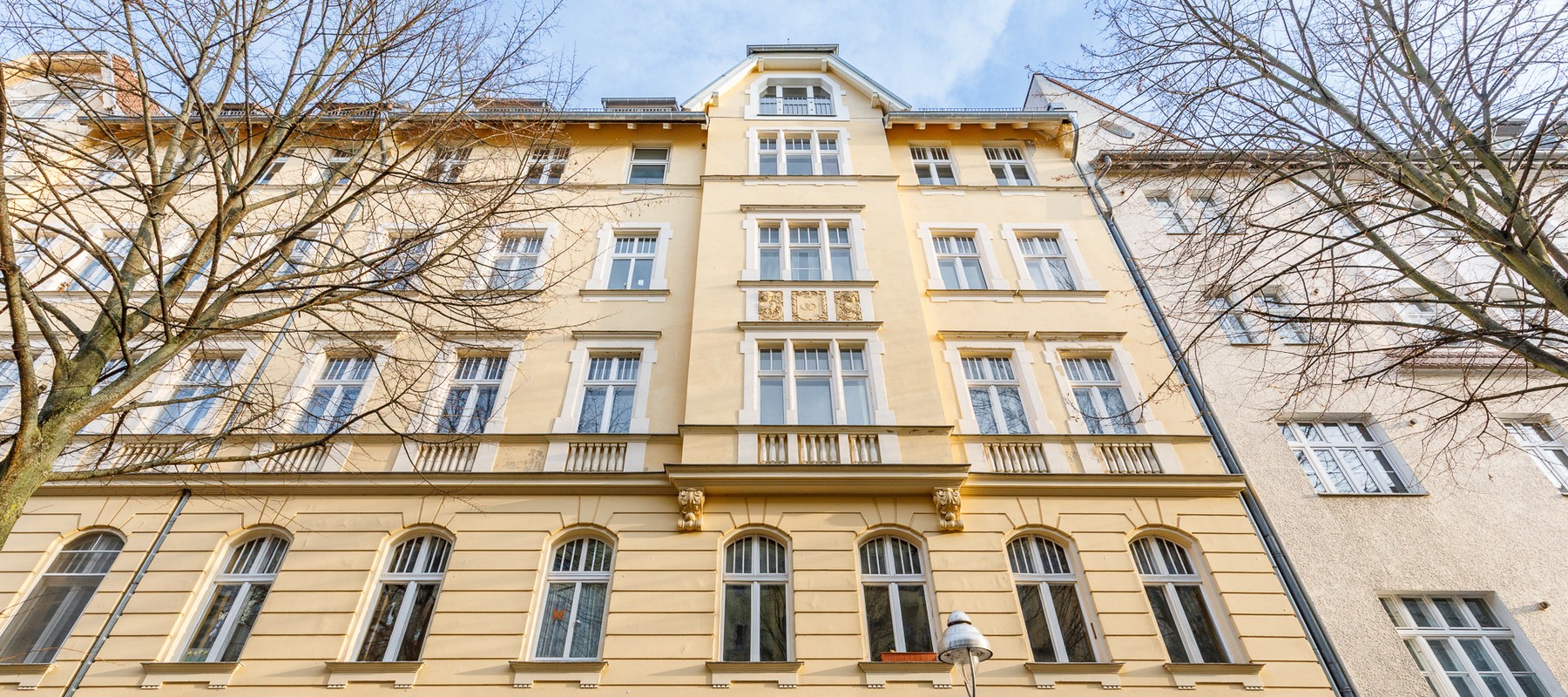 Schicker Jugendstil-Altbau nahe Schillerpark Schicker Jugendstil-Altbau nahe Schillerpark