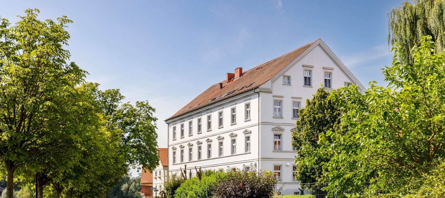 Bauland & Denkmalschutz vereint - Prestigeobjekt am Havelufer