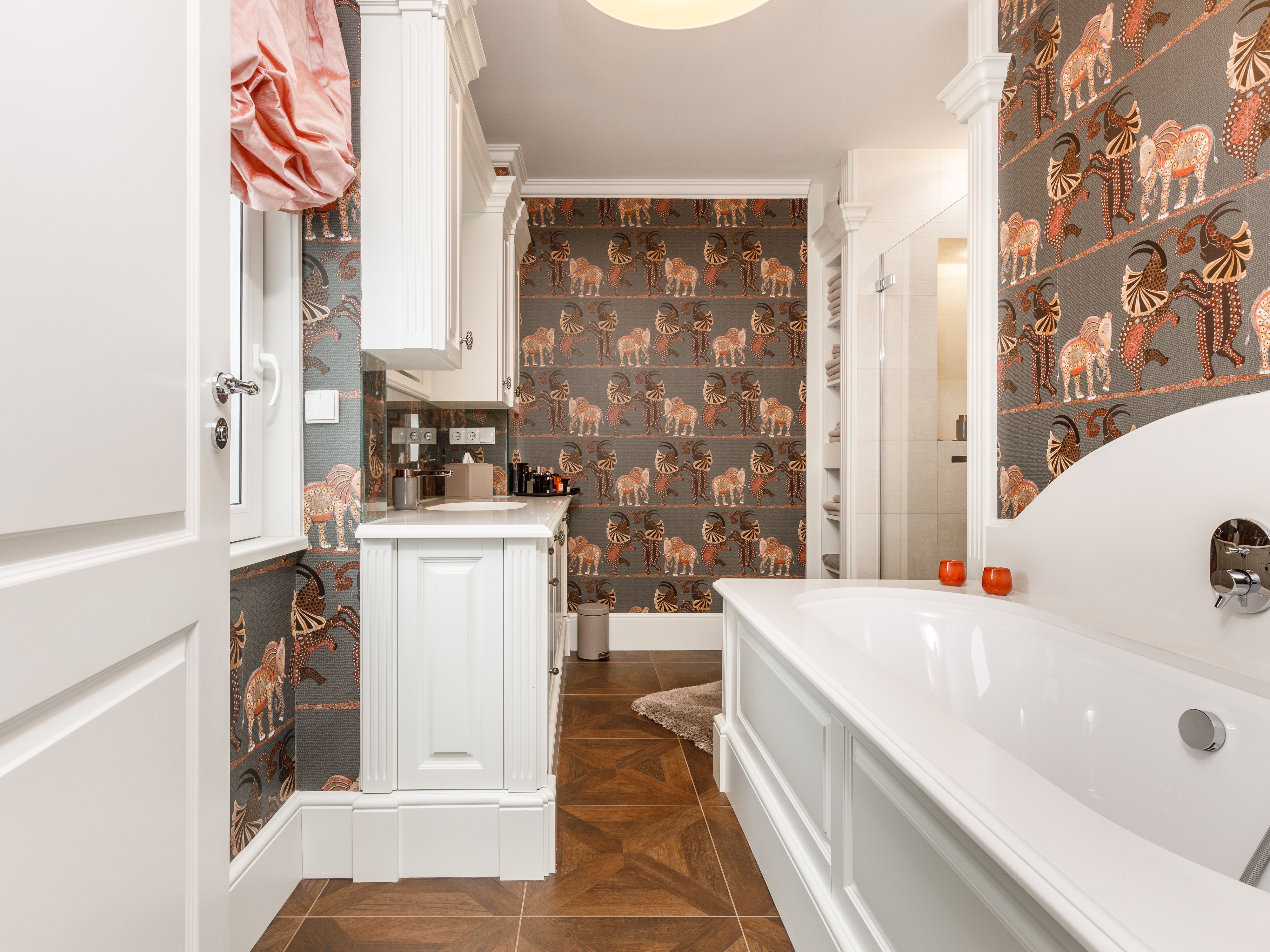 Logistik- & Gewerbefläche im Industriegebiet: Vielseitige Nutzungsmöglichkeiten für Lagerung & Produktion