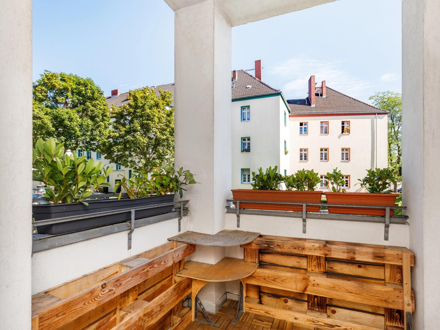 Gemütliche Loggia mit Ost-Ausrichtung  Gemütliche Loggia mit Ost-Ausrichtung