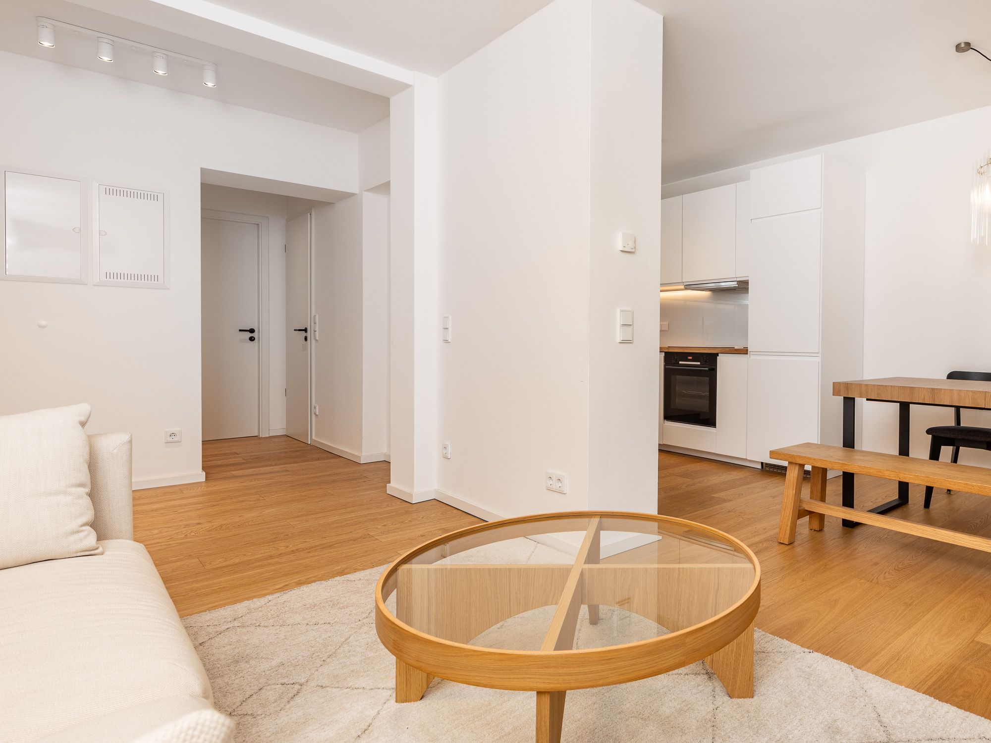 Spacious living and dining area 