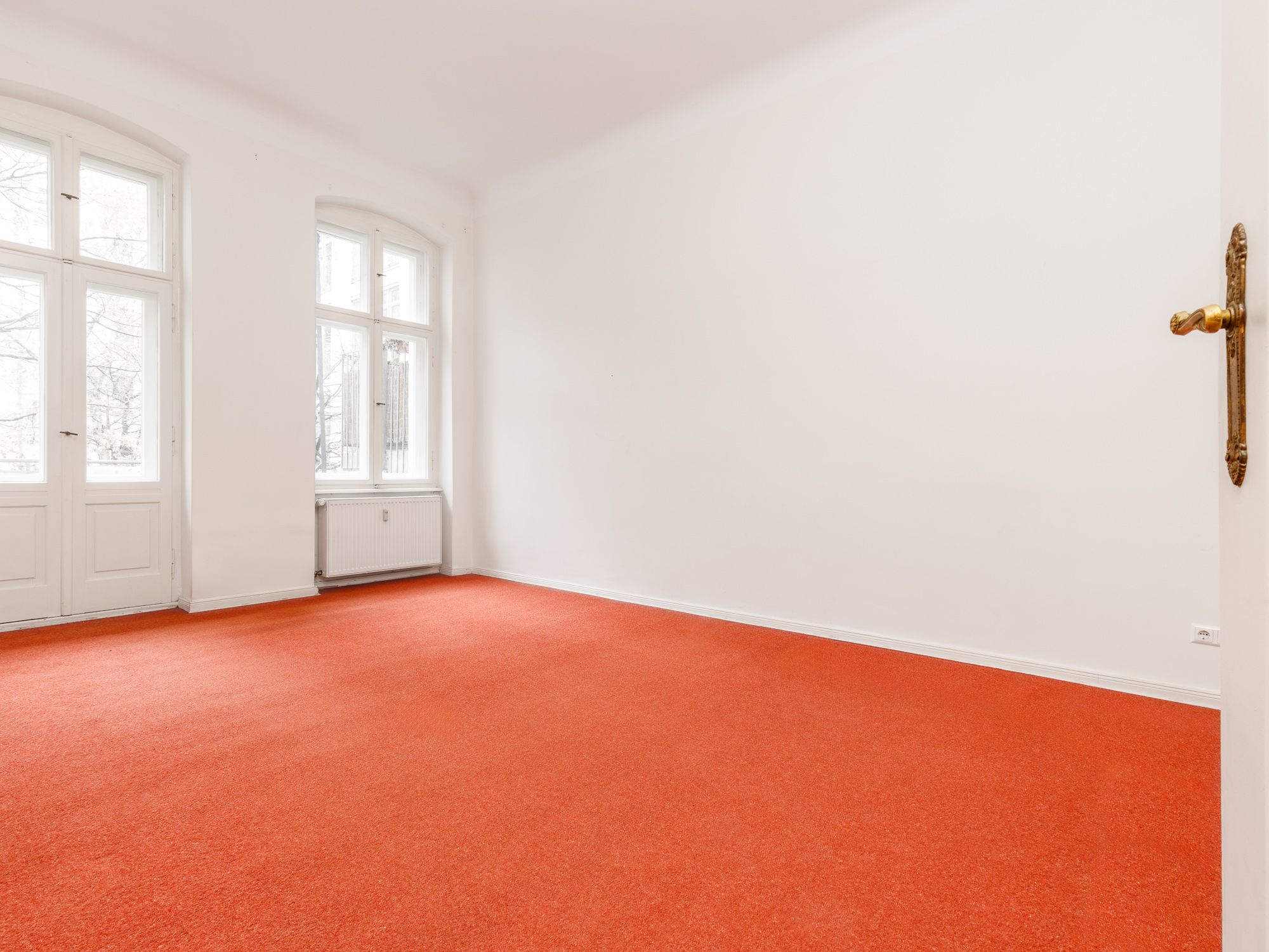 Masterbedroom mit Zugang zur Loggia 