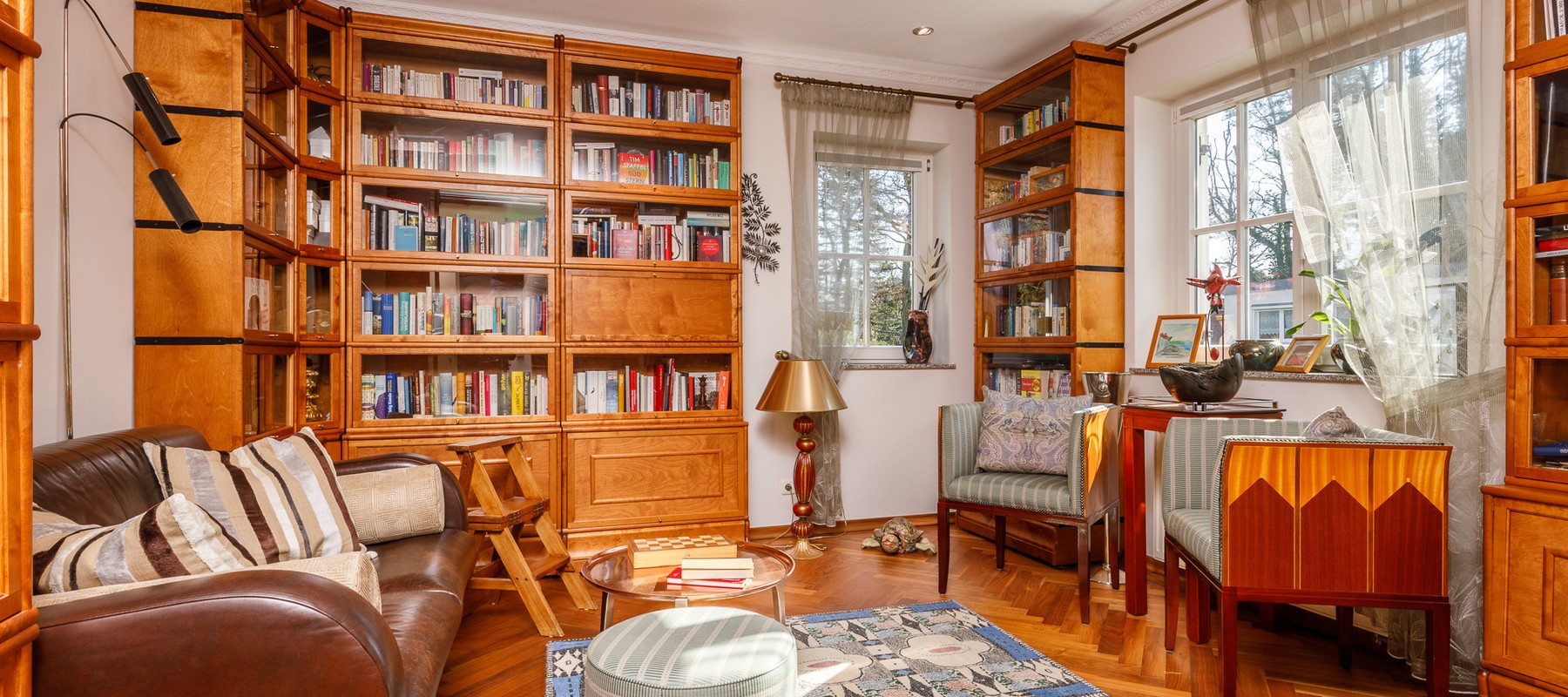 Lounge / library with historic book collection Lounge / library with historic book collection