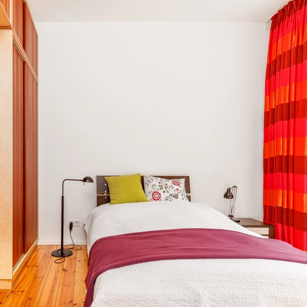 Bedroom bed curtain wardrobe