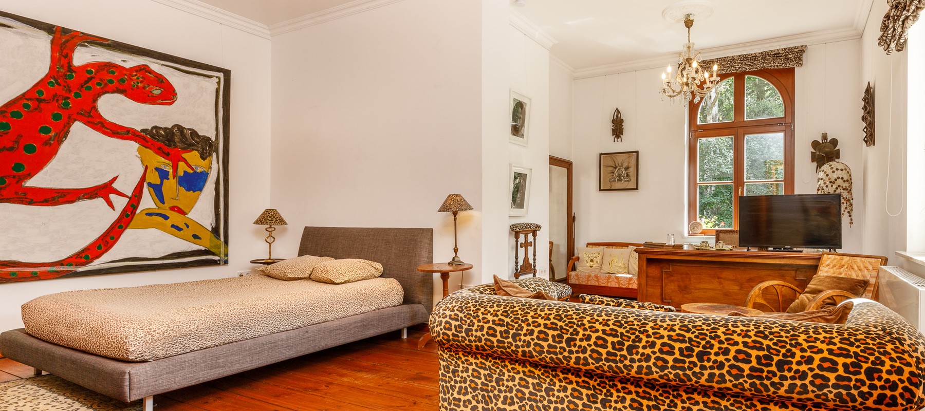 Schlafbereich mit Ausrichtung zum ruhigen Innenhof in geschützter Wohnlage Schlafbereich mit Ausrichtung zum ruhigen Innenhof in geschützter Wohnlage