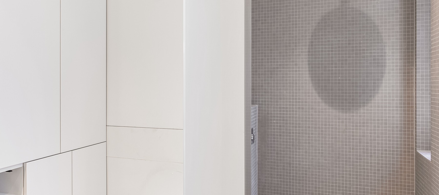 Hochwertiges Duschbad mit walk-in Rainshower Hochwertiges Duschbad mit walk-in Rainshower