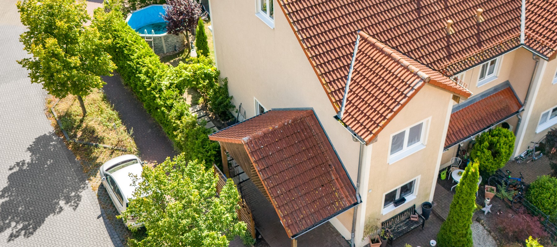 Ansicht des Hauses aus der Luft Ansicht des Hauses aus der Luft