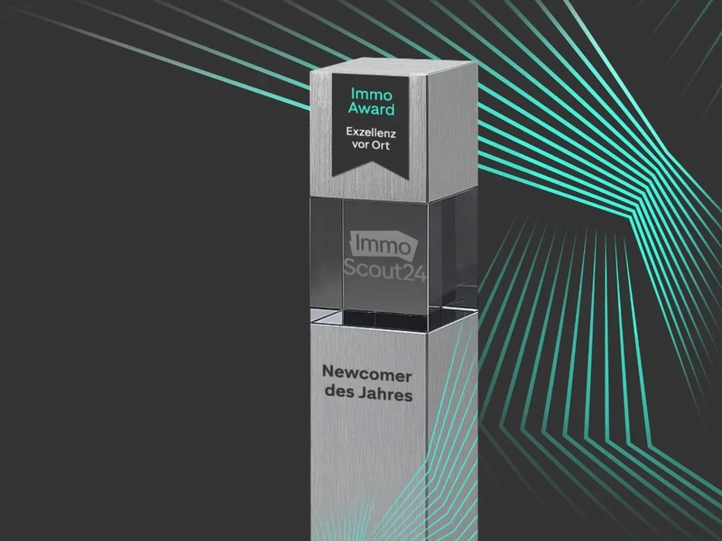 David Lat und Anne Kleist mit dem ImmoAward 2025