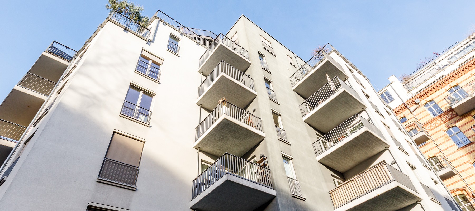 Moderner Neubau in ruhiger Hinterhoflage Moderner Neubau in ruhiger Hinterhoflage