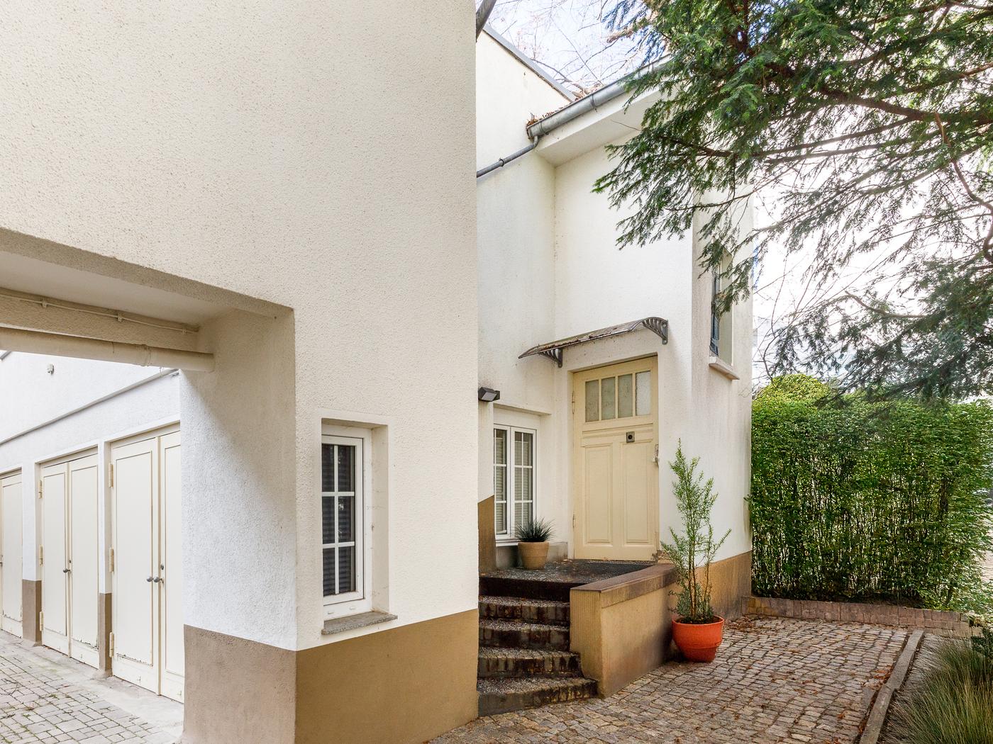 Zugang zur oberen Etage der Remise Zugang zur oberen Etage der Remise