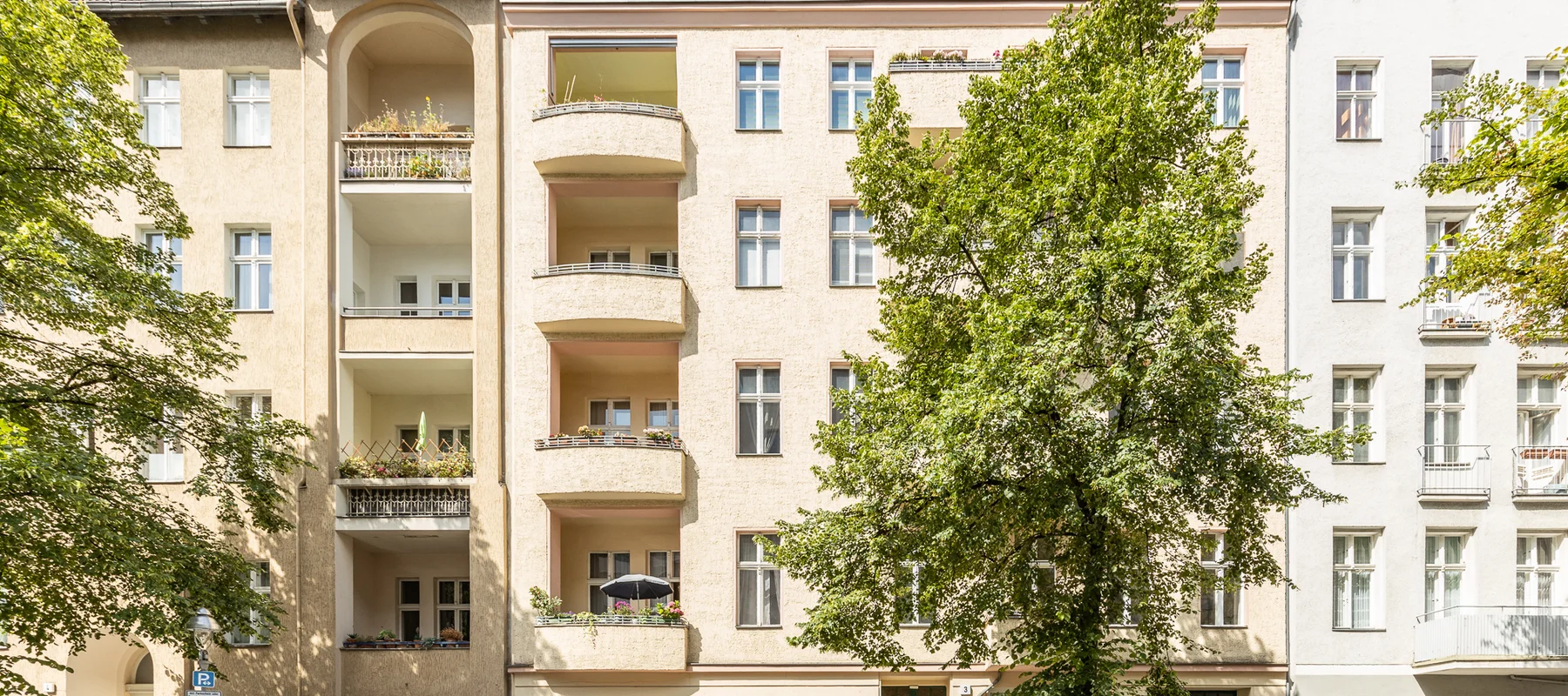 Gepflegte Altbauwohnung mit angenehmem Ambiente in ruhiger Hinterhoflage nahe Lietzensee