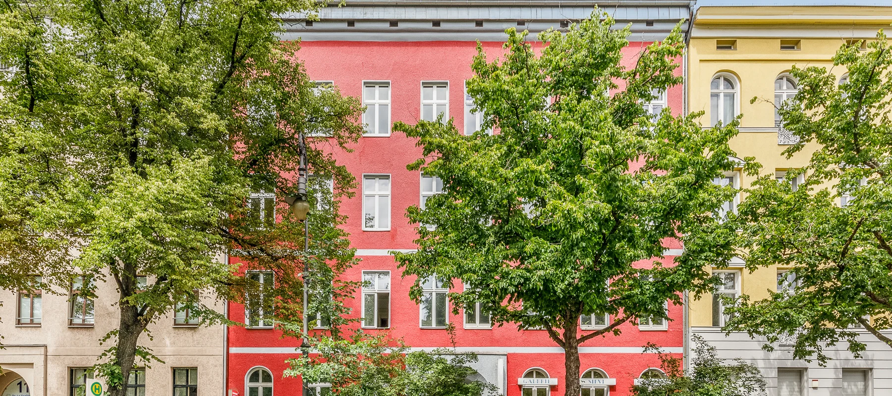 Lichtdurchflutete Altbauwohnung mit attraktiver Aufteilung im beliebten Bergmannkiez