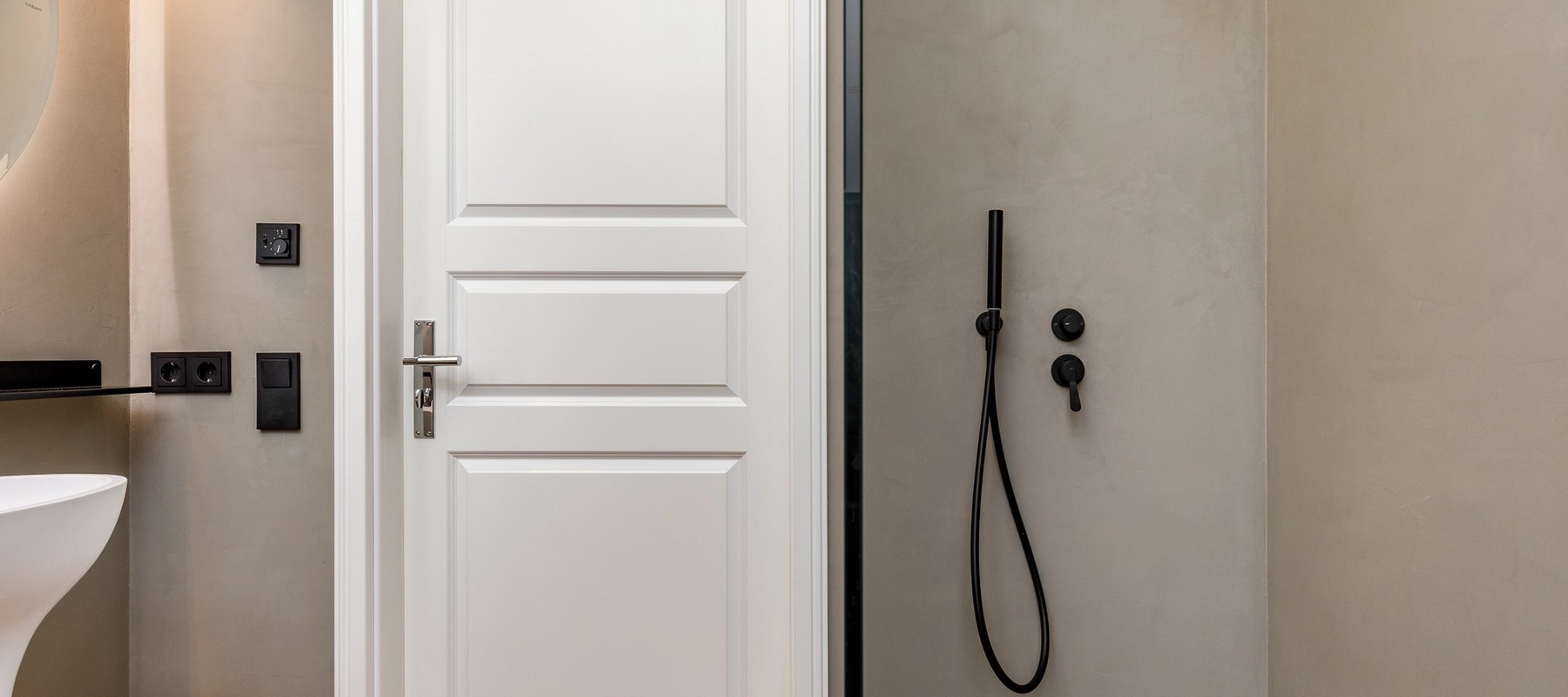 Tagesbelichtetes Bad mit walk-in Rainshower Tagesbelichtetes Bad mit walk-in Rainshower