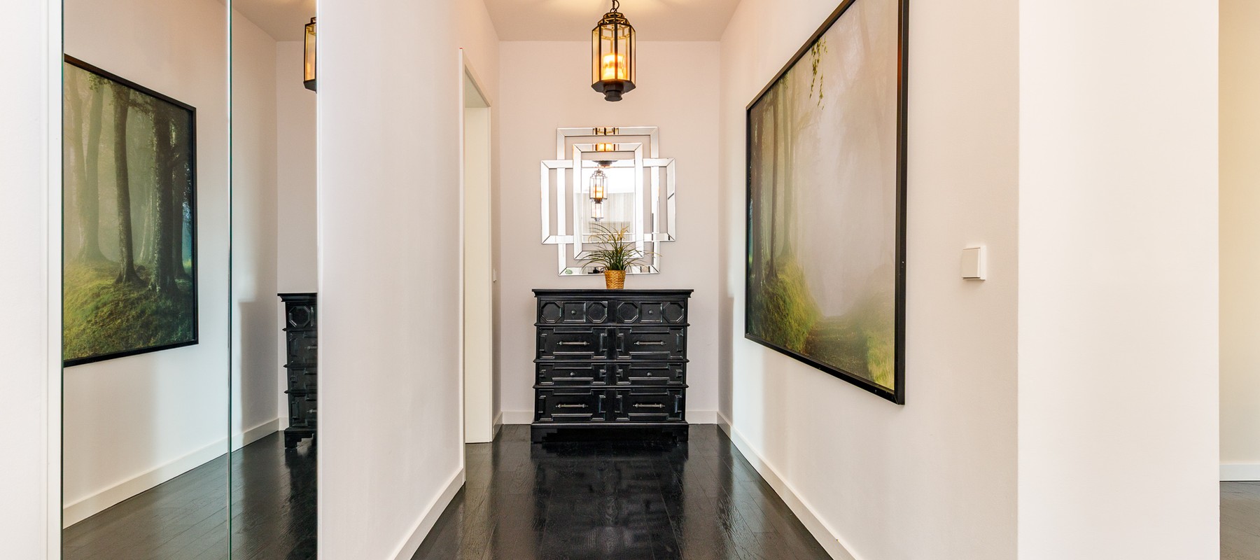 Flur- bzw. Eingangsbereich Flur- bzw. Eingangsbereich