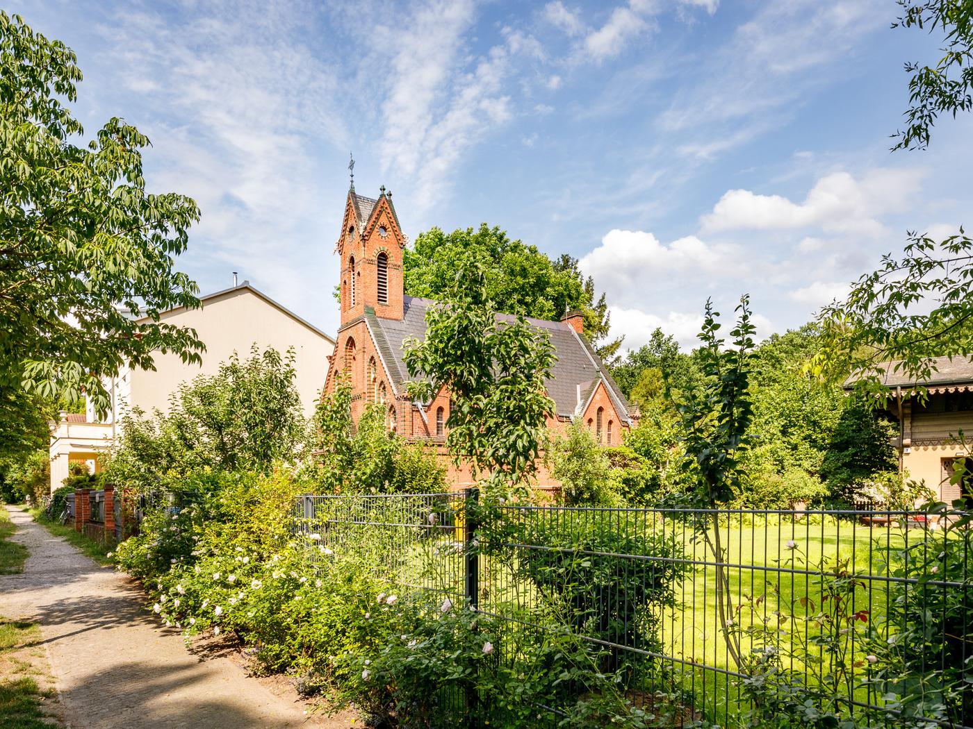 Charmante Remise im UNESCO-Weltkulturerbe: Kamin, Terrasse & idyllische Lage zwischen Jagdschloss Glienicke & Griebnitzsee