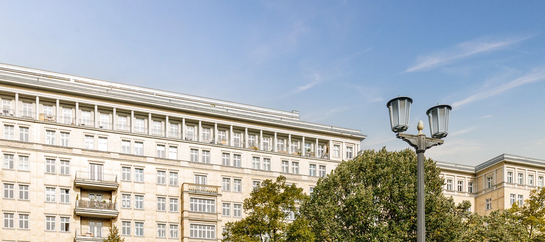 Denkmalgeschützte Wohnung mit stilvoller Möblierung fußläufig zum Frankfurter Tor