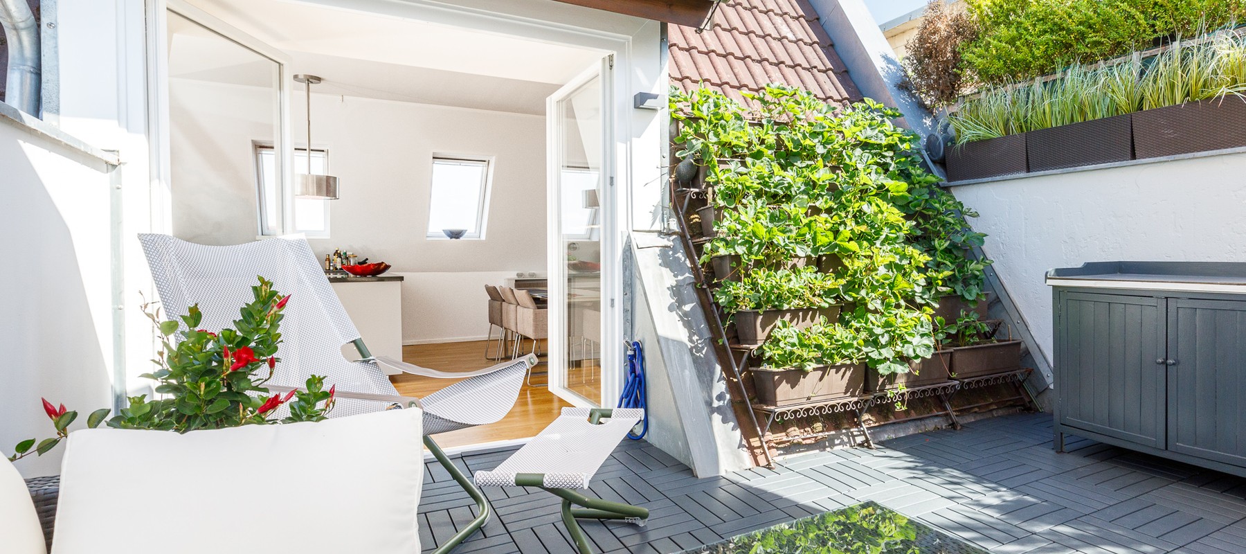 Herrliche Dachterrasse mit viel Platz Herrliche Dachterrasse mit viel Platz
