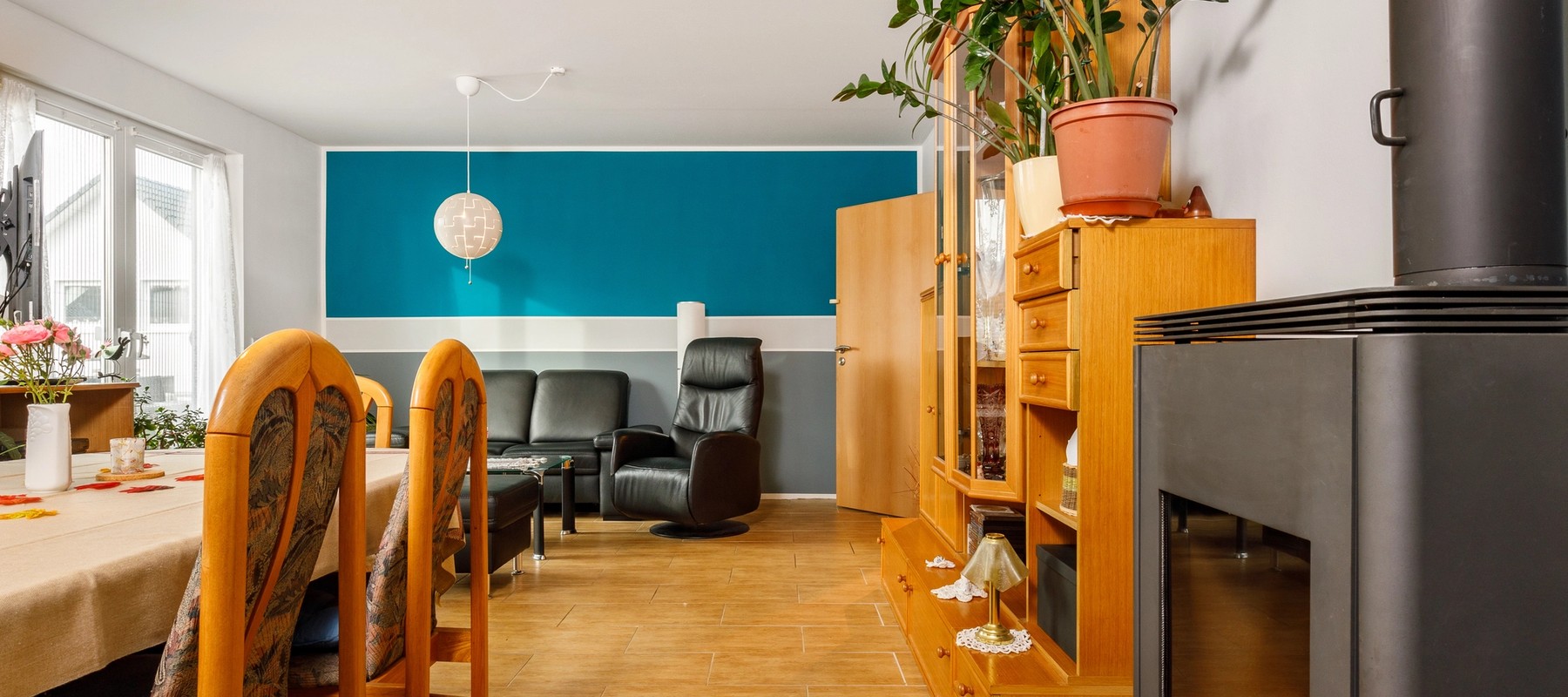 Gemütliches Wohnzimmer mit Kamin Gemütliches Wohnzimmer mit Kamin