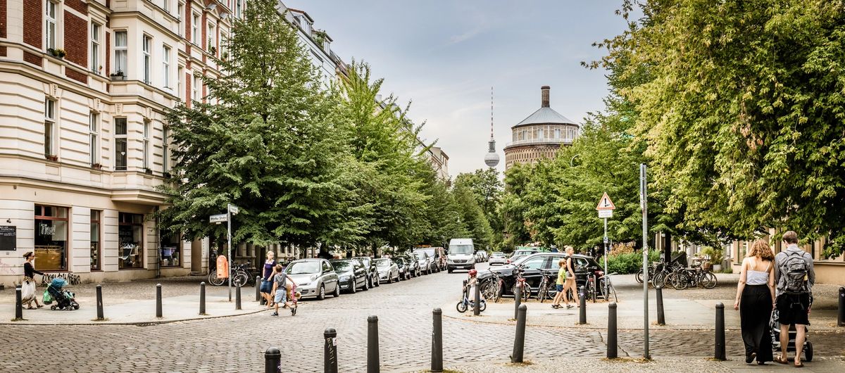 Typische Straßenszene im Prenzlauer Berg