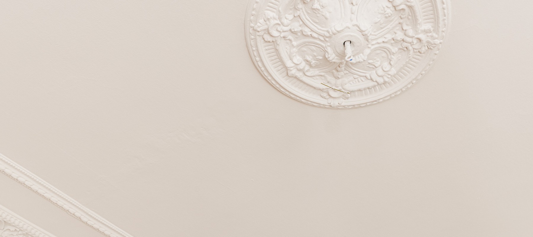 Originales Stuck-Ornament Originales Stuck-Ornament