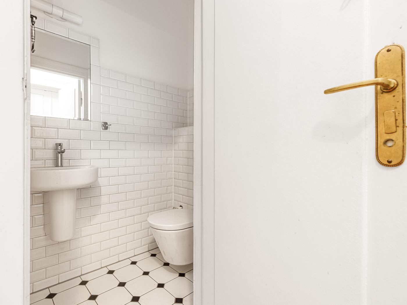 Gäste-WC im Flur Gäste-WC im Flur