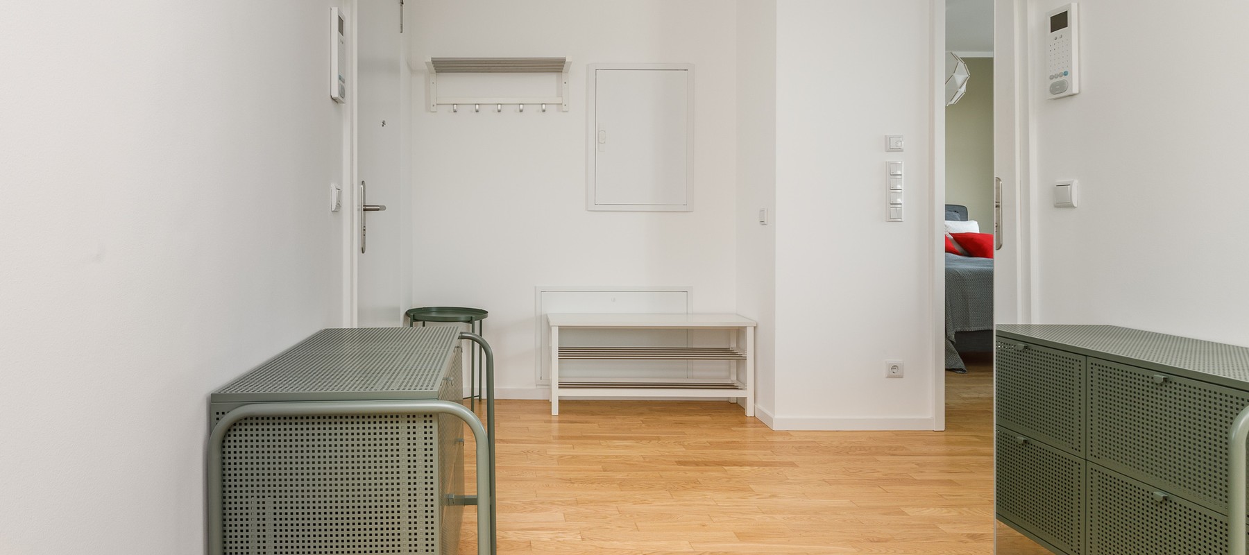 Entrée mit Garderobe und viel Platz Entrée mit Garderobe und viel Platz