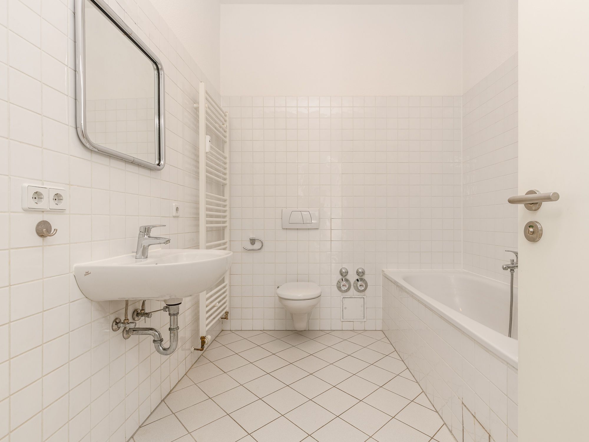 Innenliegendes Wannenbad 