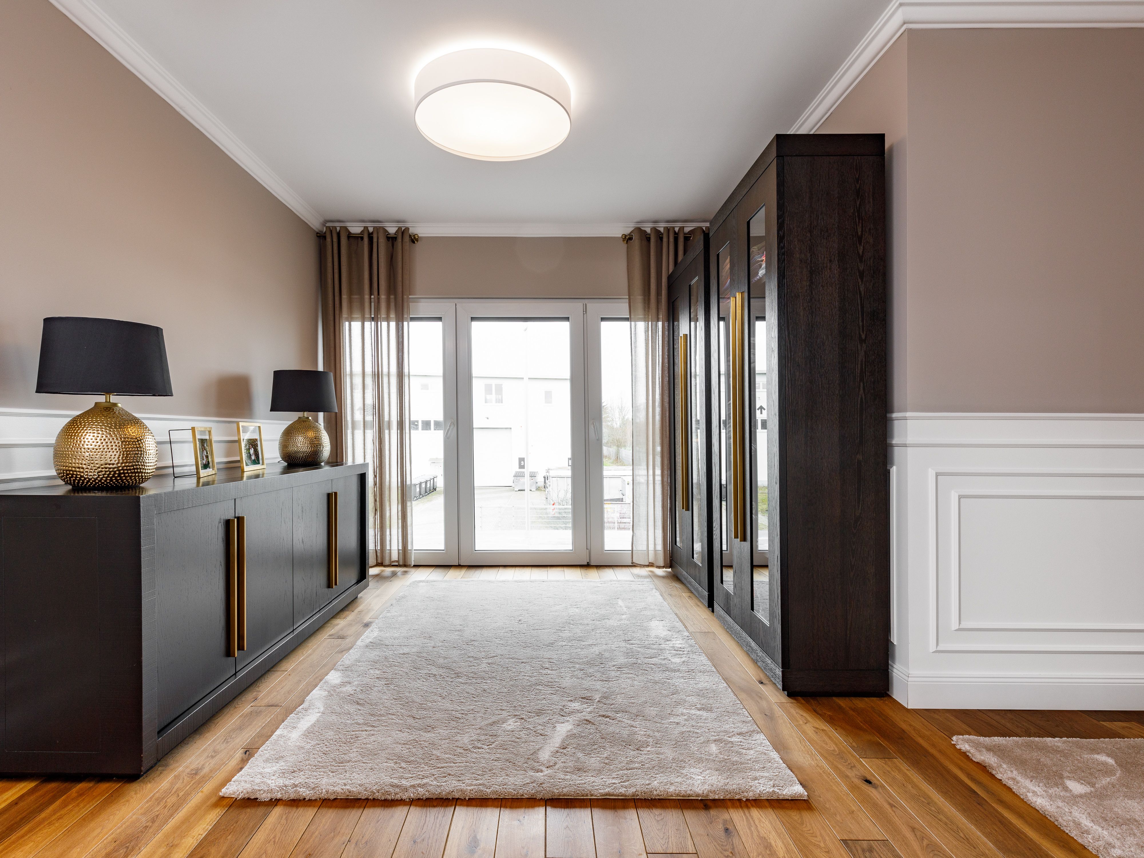 Logistik- & Gewerbefläche im Industriegebiet: Vielseitige Nutzungsmöglichkeiten für Lagerung & Produktion