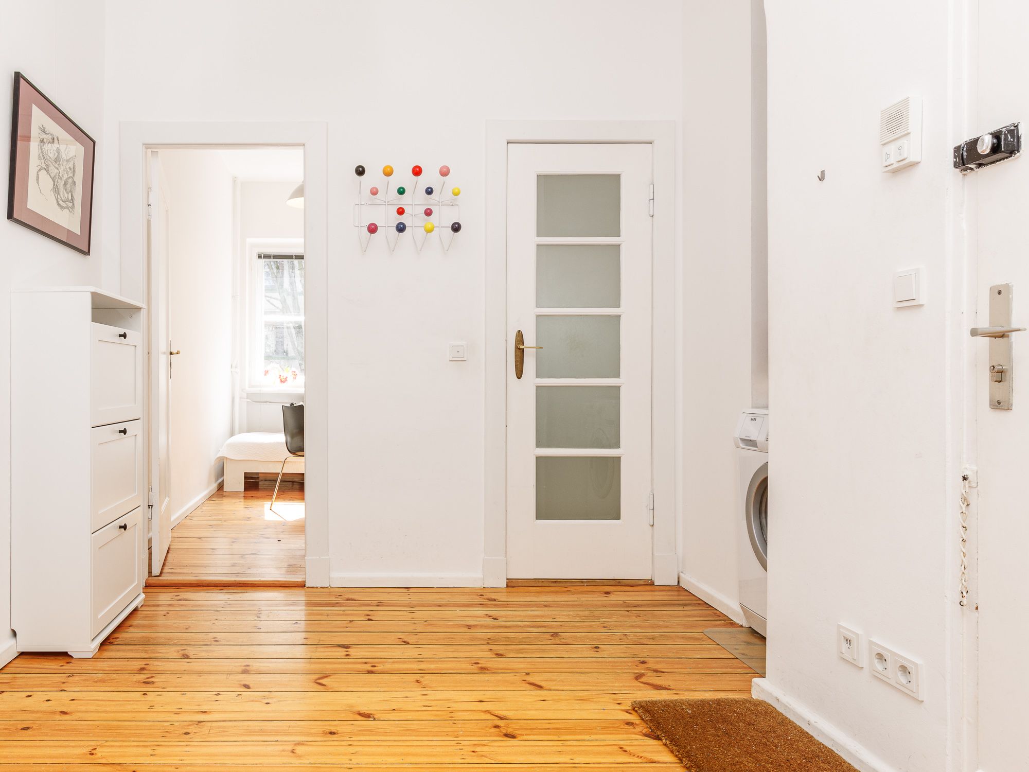 Generous entrance area with cloakroom