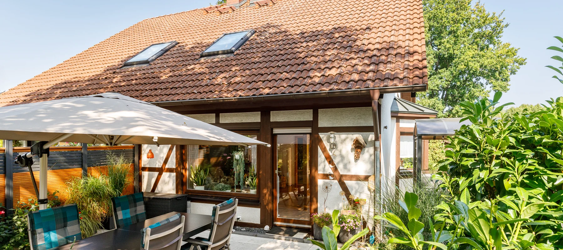 Idyllische Doppelhaushälfte mit großer Terrasse und herrlichem Gartenblick in ruhiger Lage von Rudow