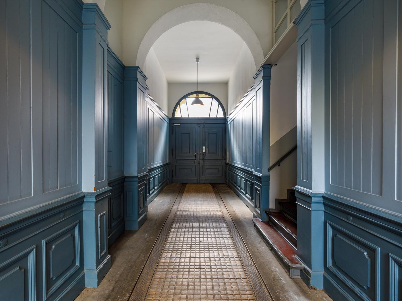 Repräsentatives Entrée mit Stuck Repräsentatives Entrée mit Stuck