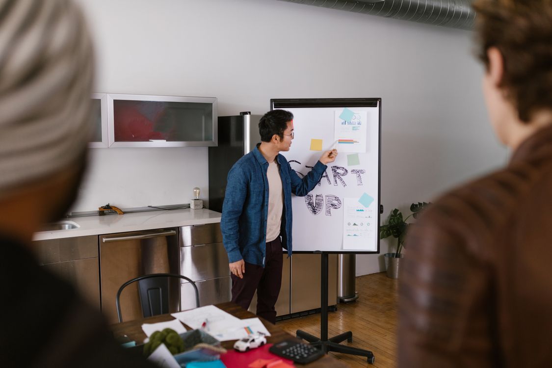 Best AI Presentation Tools for Startups in 2026: What to Look For