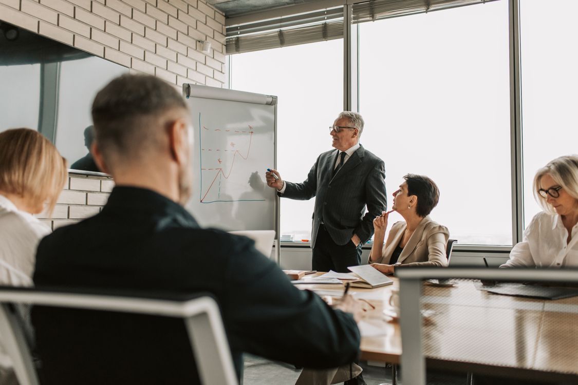 How Consultants Can Turn Analysis Into Client-Ready Presentations