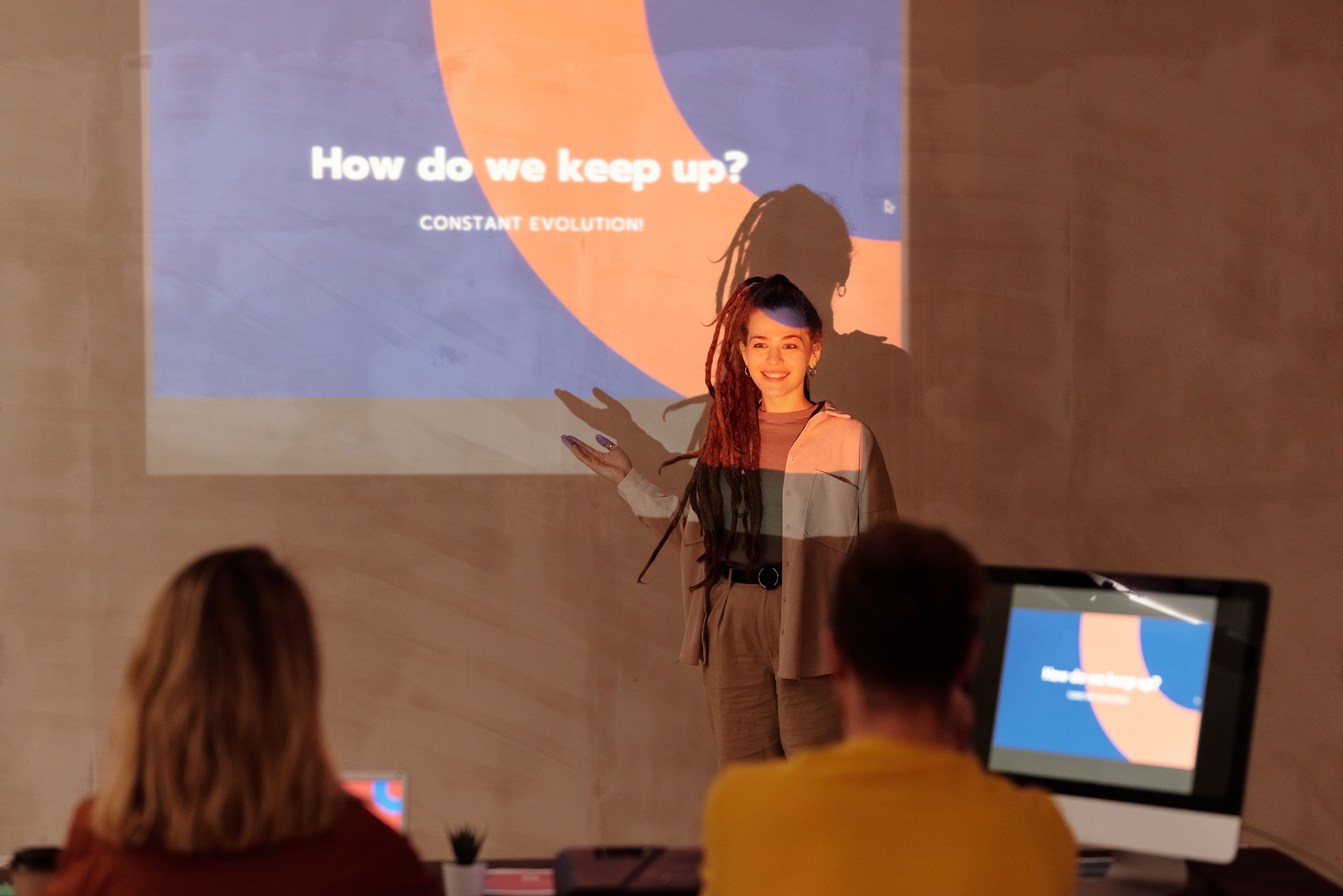 How to Make a Presentation in 60 Seconds With AI