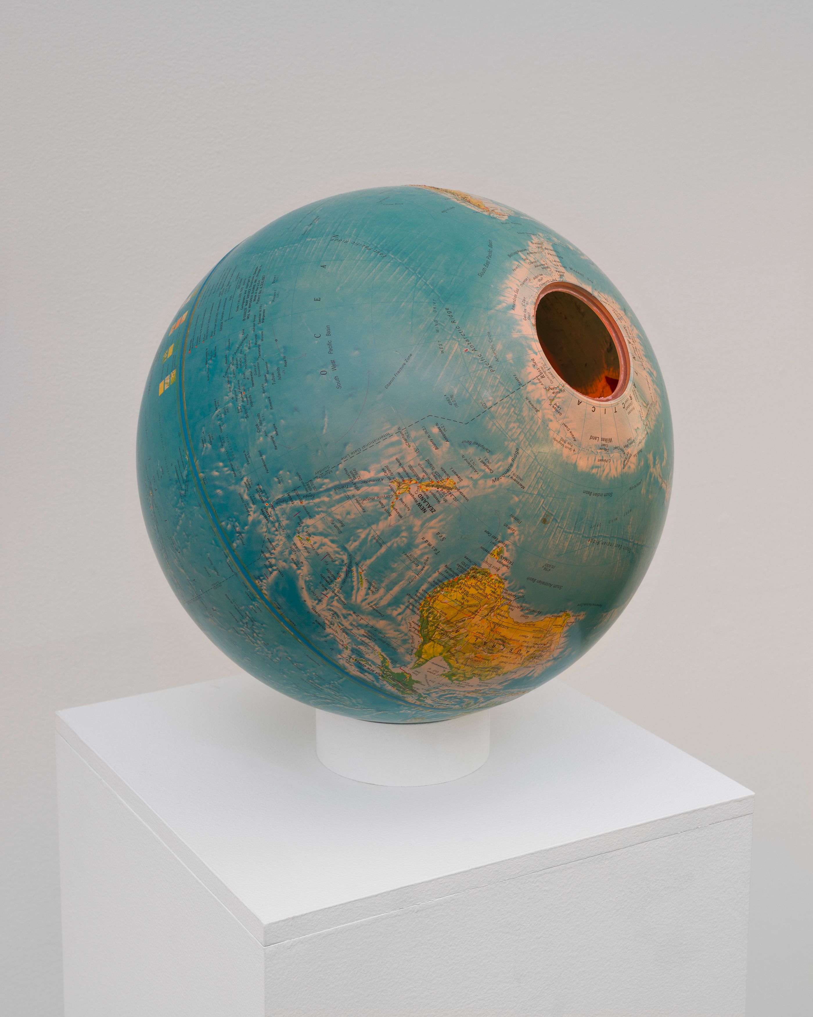 Danny McDonald, Title Forthcoming, 2022, detail of globe, light, pedestal, 12 x 12 x 13 in. (30.5 x 30.5 x 33 cm), pedestal dimensions: 12 x 12 x 41in. (30.5 x 30.5 x 104.1 cm) 