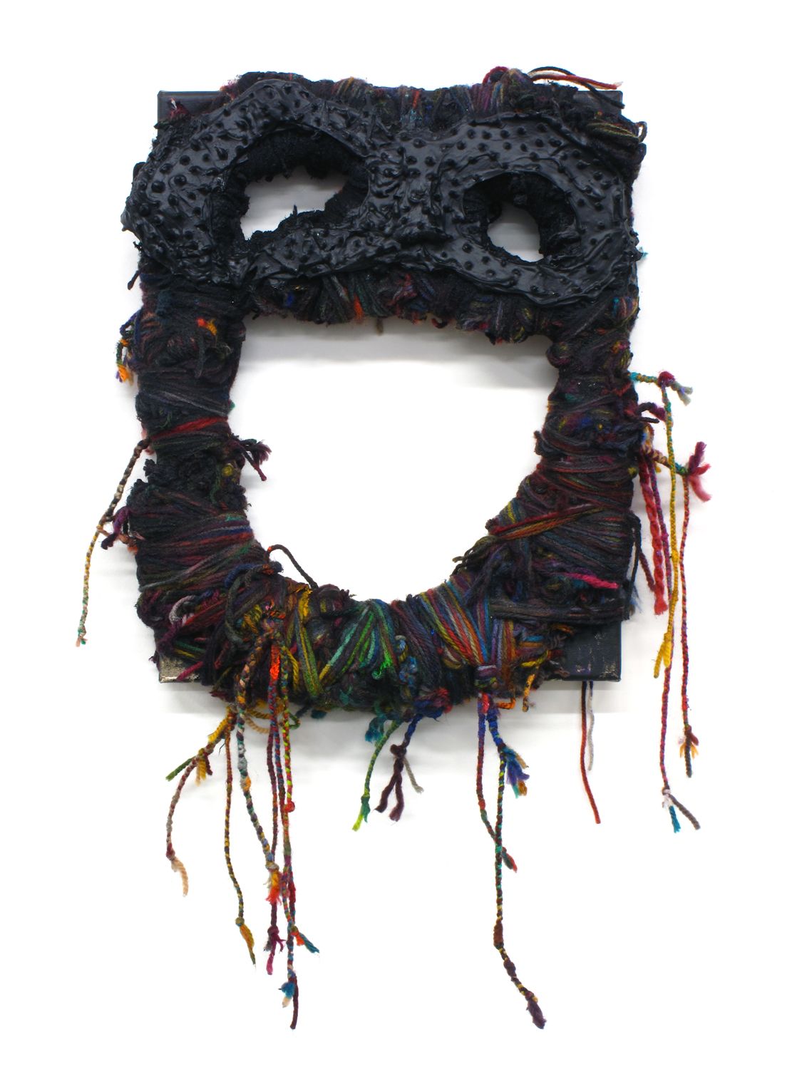 Jacin Giordano, Mask for hunting rainbows (big smile), 2013, yarn and acrylic on canvas, 23 x 12 in. (58 1/2 X 30 1/2 cm.), Sultana, Paris