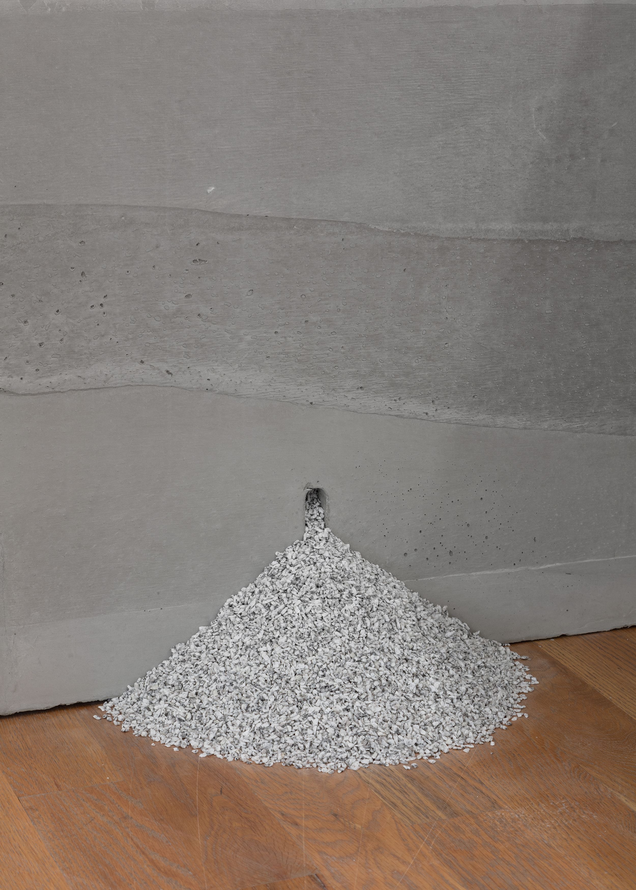 Stephen Lichty, Repose 2, 2021, concrete and crushed granite, 44 x 76 7/8 x 77 in. (111.76 x 195.26 cm)