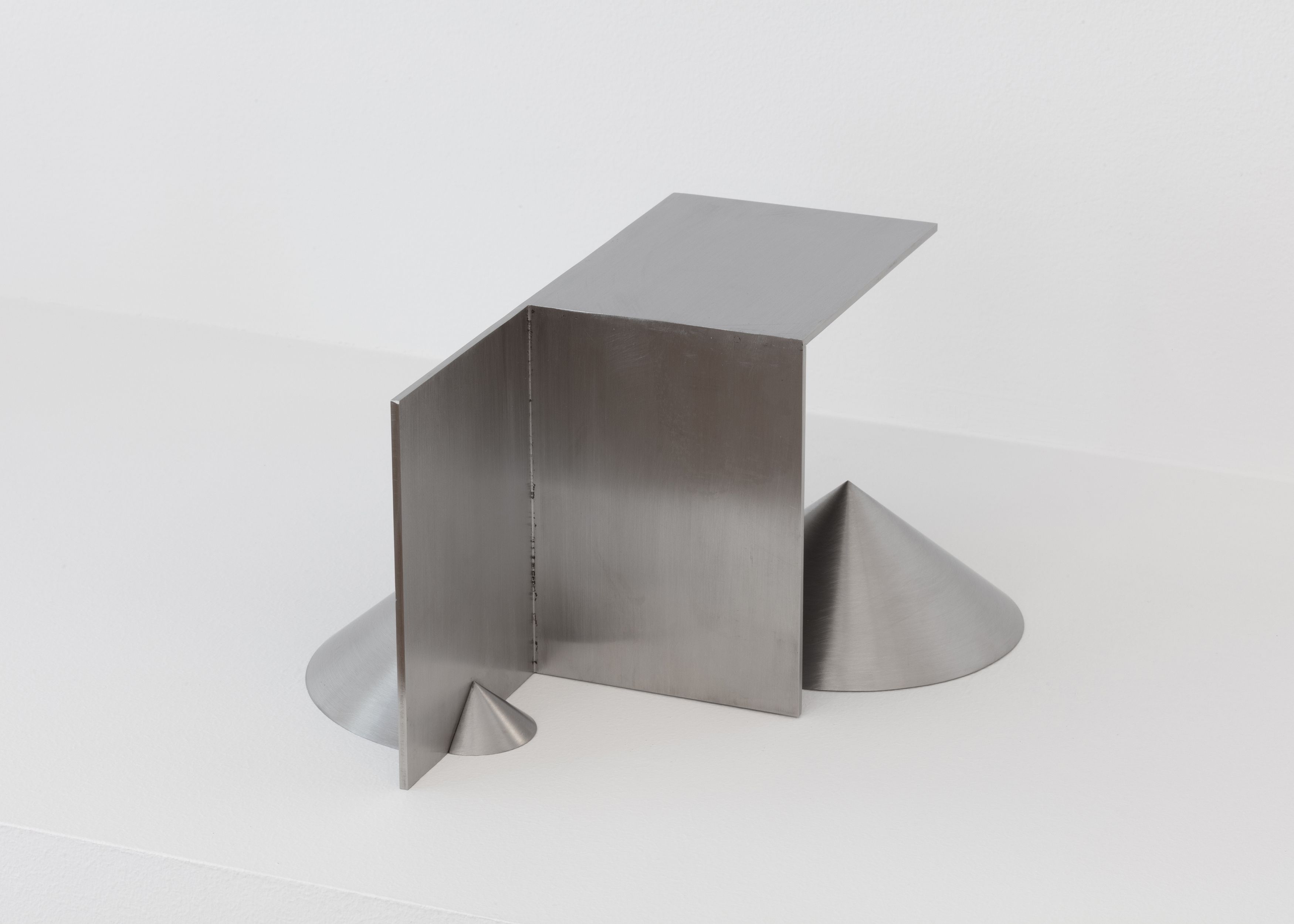 Stephen Lichty, Form 2, 2021, Stephen Lichty, Form 2, 2021, stainless steel, 4 x 7 1/4 x 6 1/2 in. (10.16 x 18.42 x 15.51 cm)