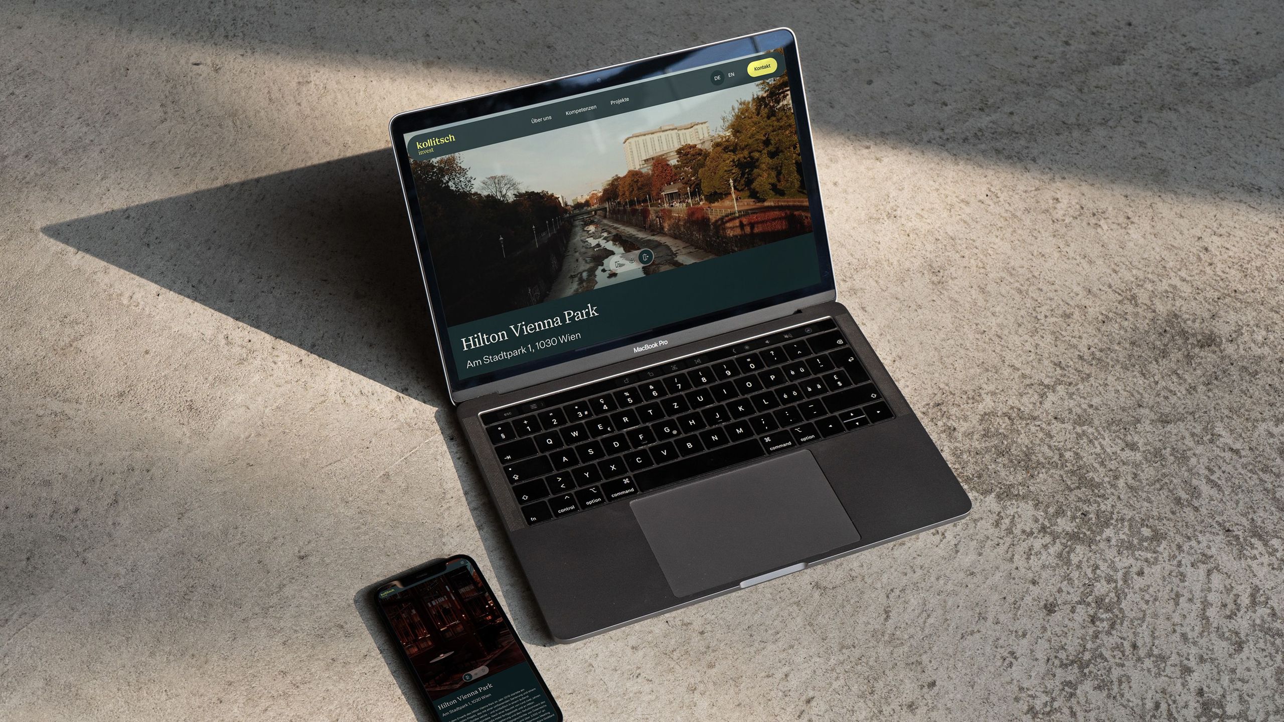 Laptop mit Kollitsch-Webseite