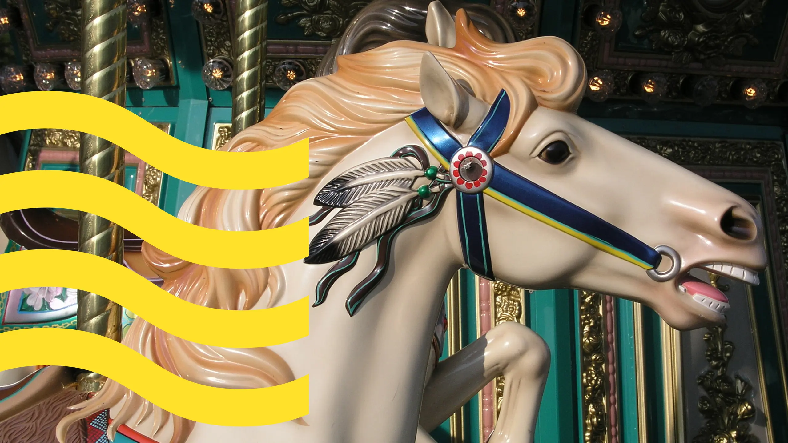 Karussellpferd mit dynamischen Farben