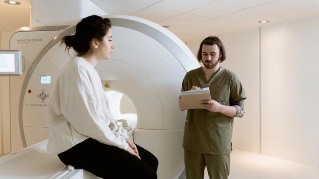 Onkologas radioterapeutas