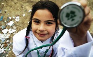 Remove systemic barriers to tackle the Roma public health emergency
