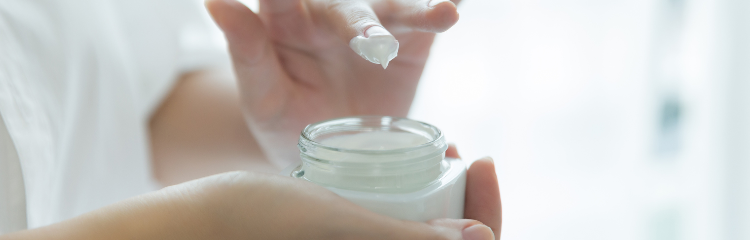 Discover the best moisturizer for dry skin and recover your skin's luminosity