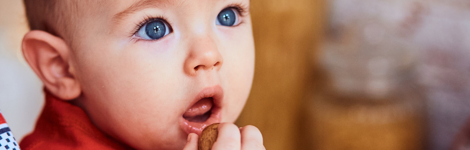 Baby’s first teeth: questions and tips