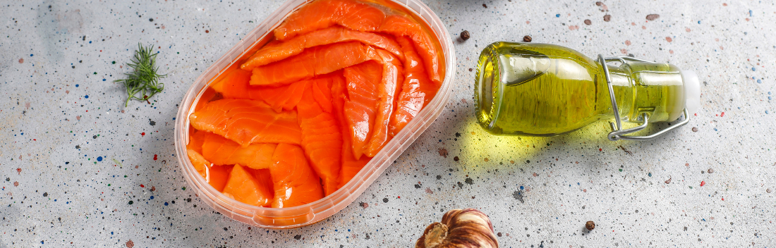 Benefits and properties of salmon oil for dogs