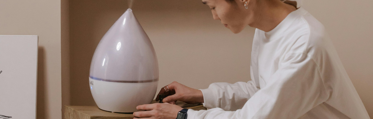 Benefits of humidifiers and essential oils in aromatherapy