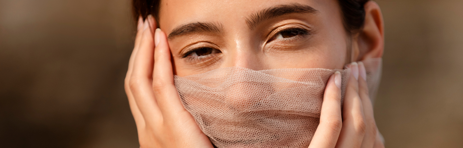How does pollution affect the skin?