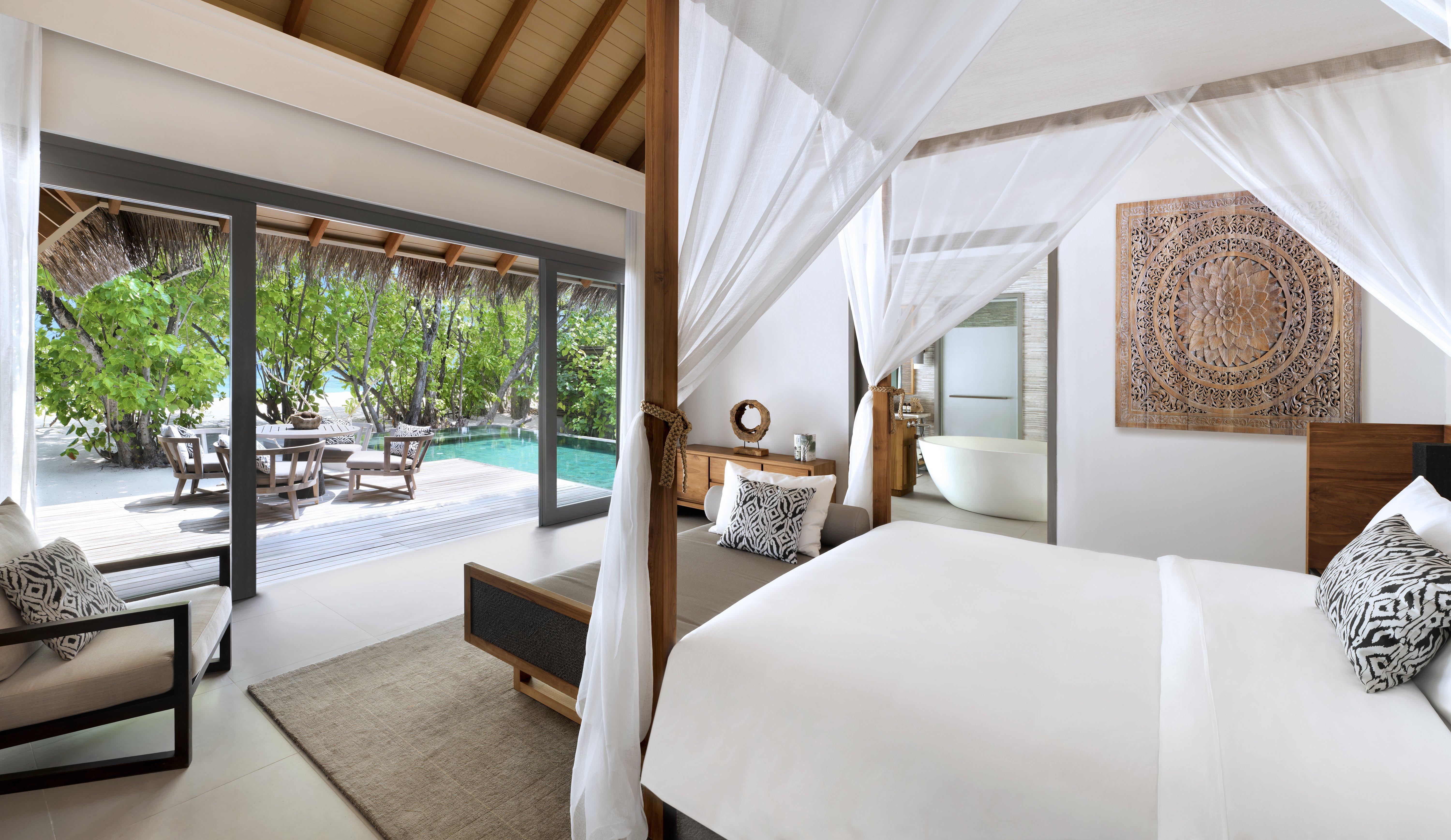 One Bedroom Deluxe Beach Pool Residence (Interior)