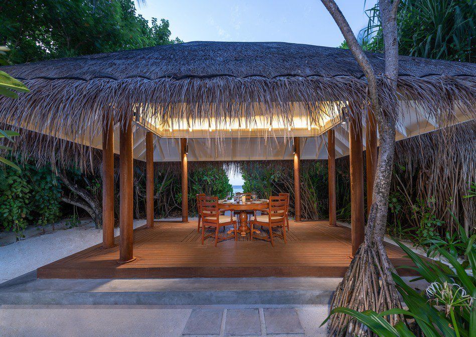 Three Bedroom Beach Pool Residence