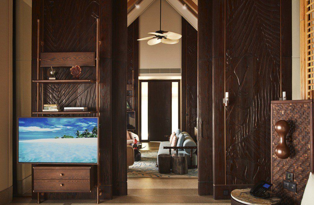 Luxury Beach Villa With Pool